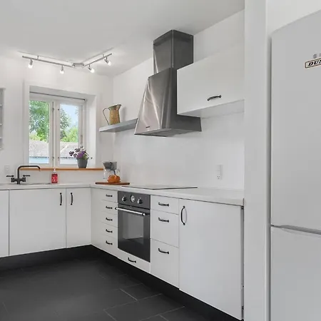 1 Bedroom Amazing In *